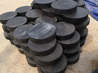 蒲江县板式橡胶支座由若干层橡胶片与薄钢板经加压硫化